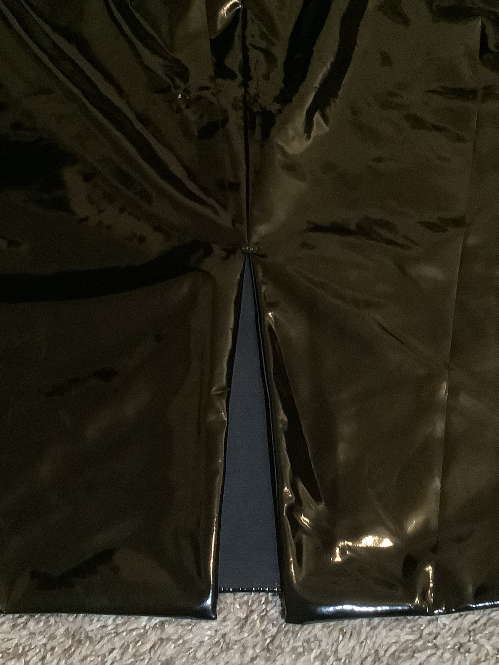 Victoria's Secret Lacquer Balconette Bra & Pencil Skirt Set, Size: S - Picture 11 of 12